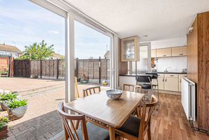 Kitchen/Diner - click for photo gallery